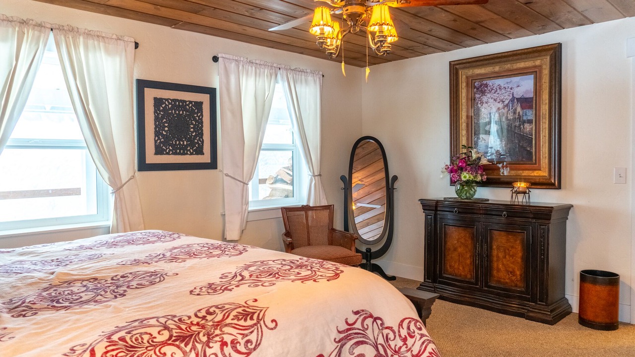 Photo of Bedroom in McCall