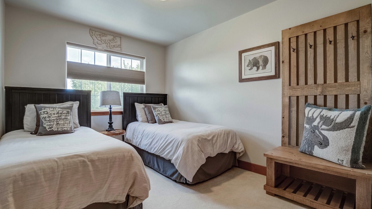 Photo of Bedroom in Valley West