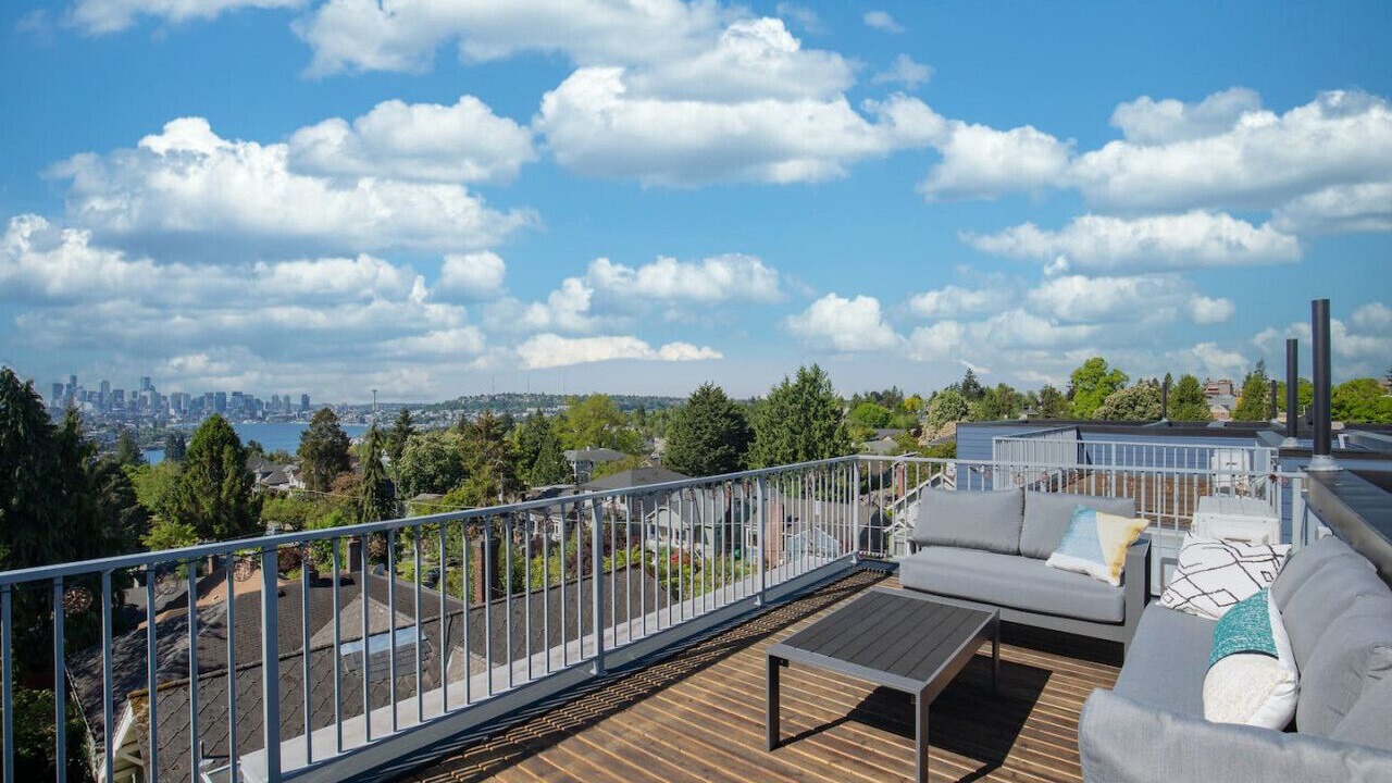 Photo of Patio Balcony in Wallingford