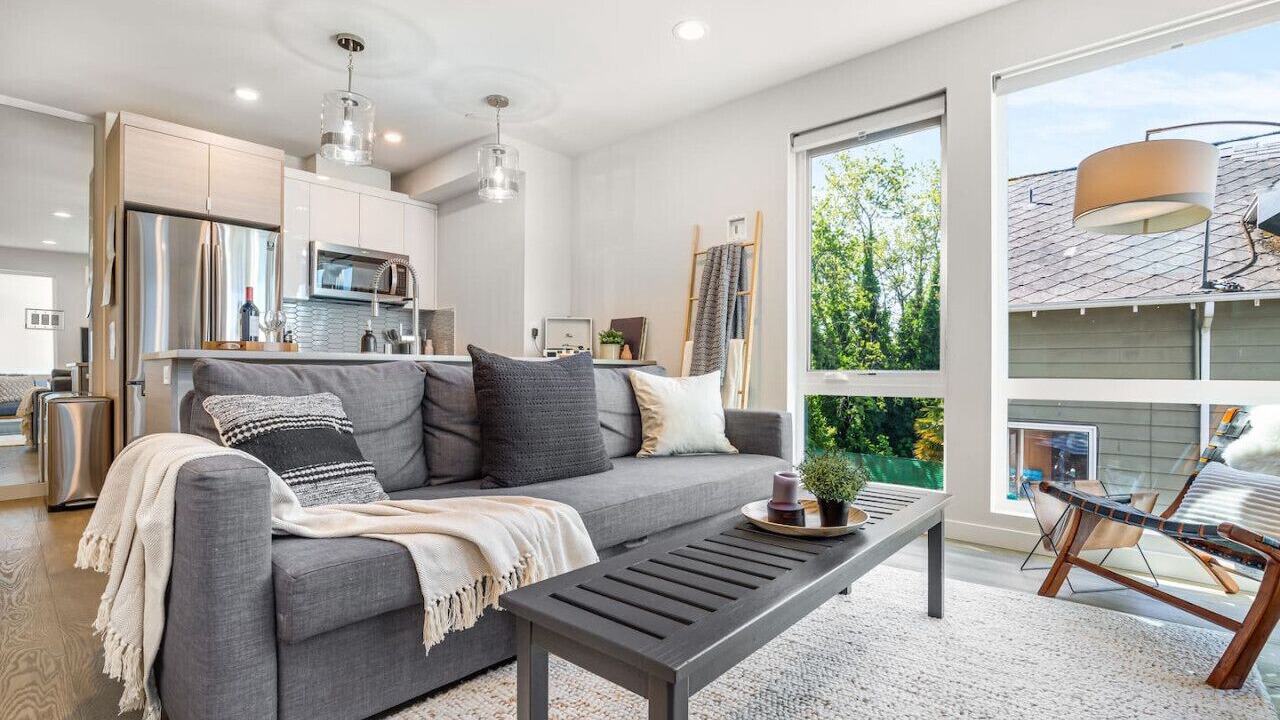 Photo of Livingroom in Wallingford