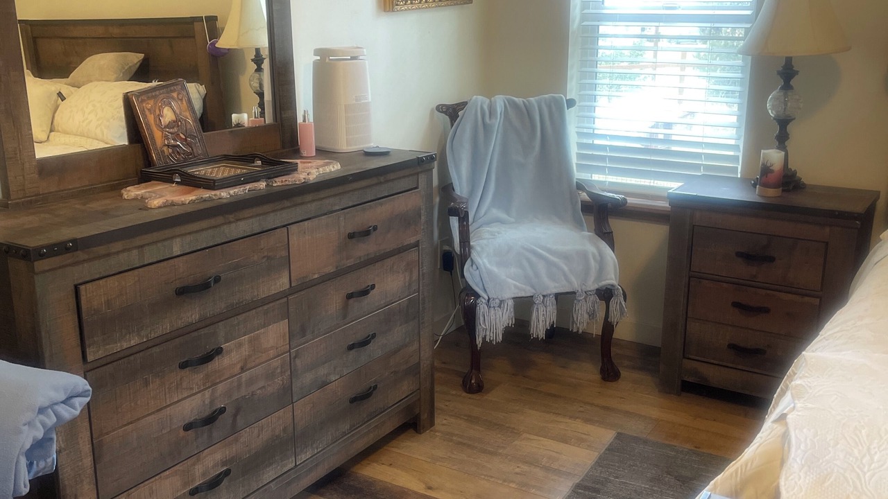 Photo of Bedroom in Chiloquin