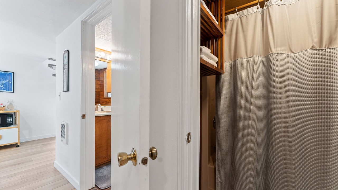 Photo of Bedroom in Leavenworth