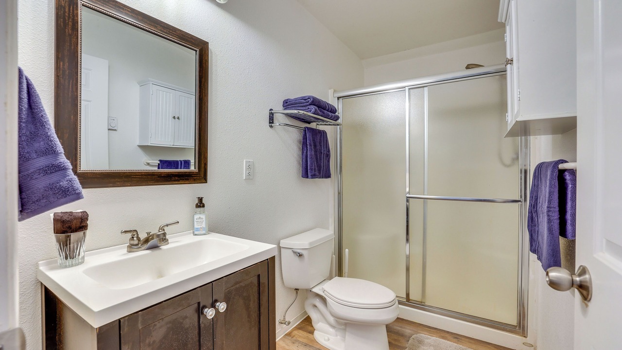 Photo of Bathroom in Garden Valley
