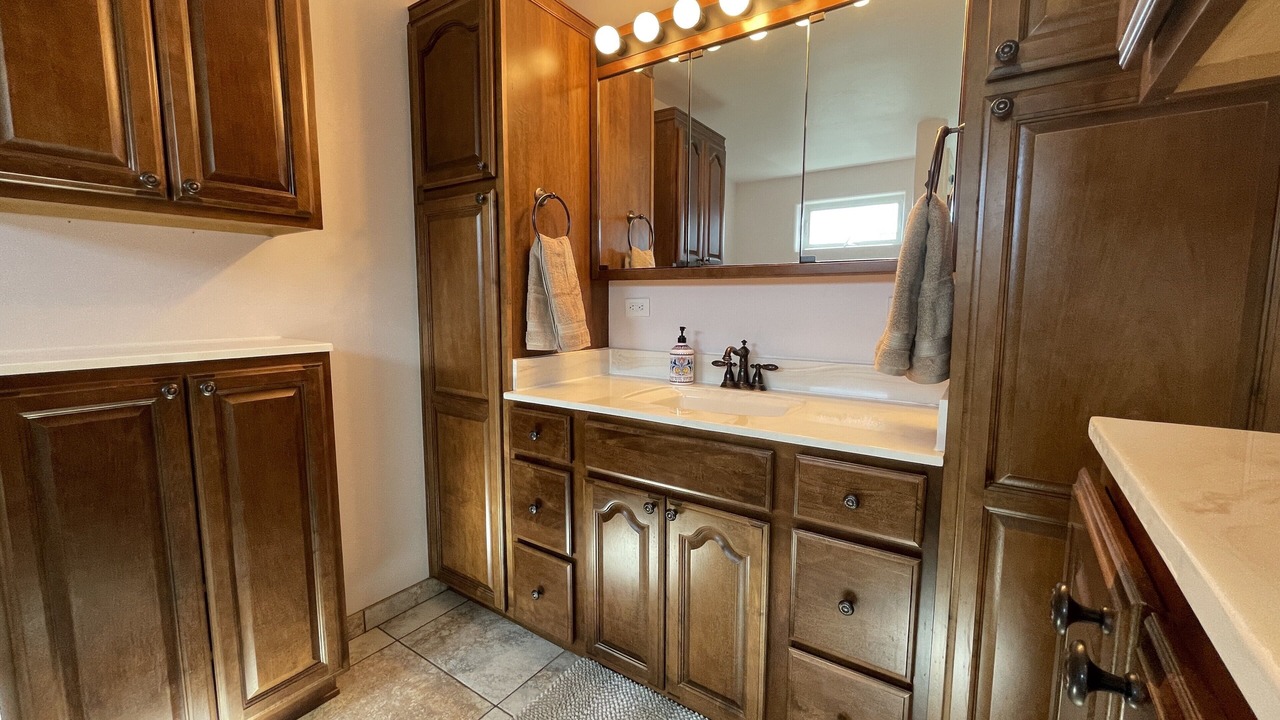 Photo of Bathroom in Page