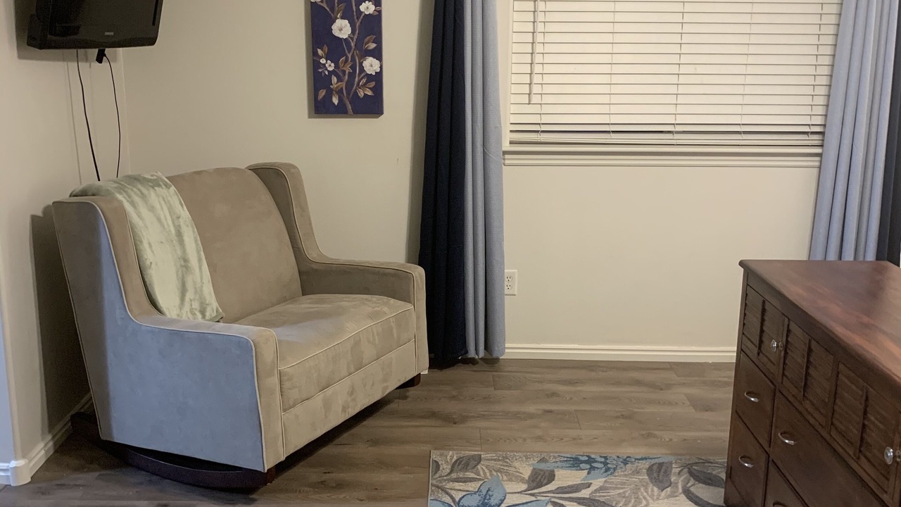 Photo of Livingroom in Ammon