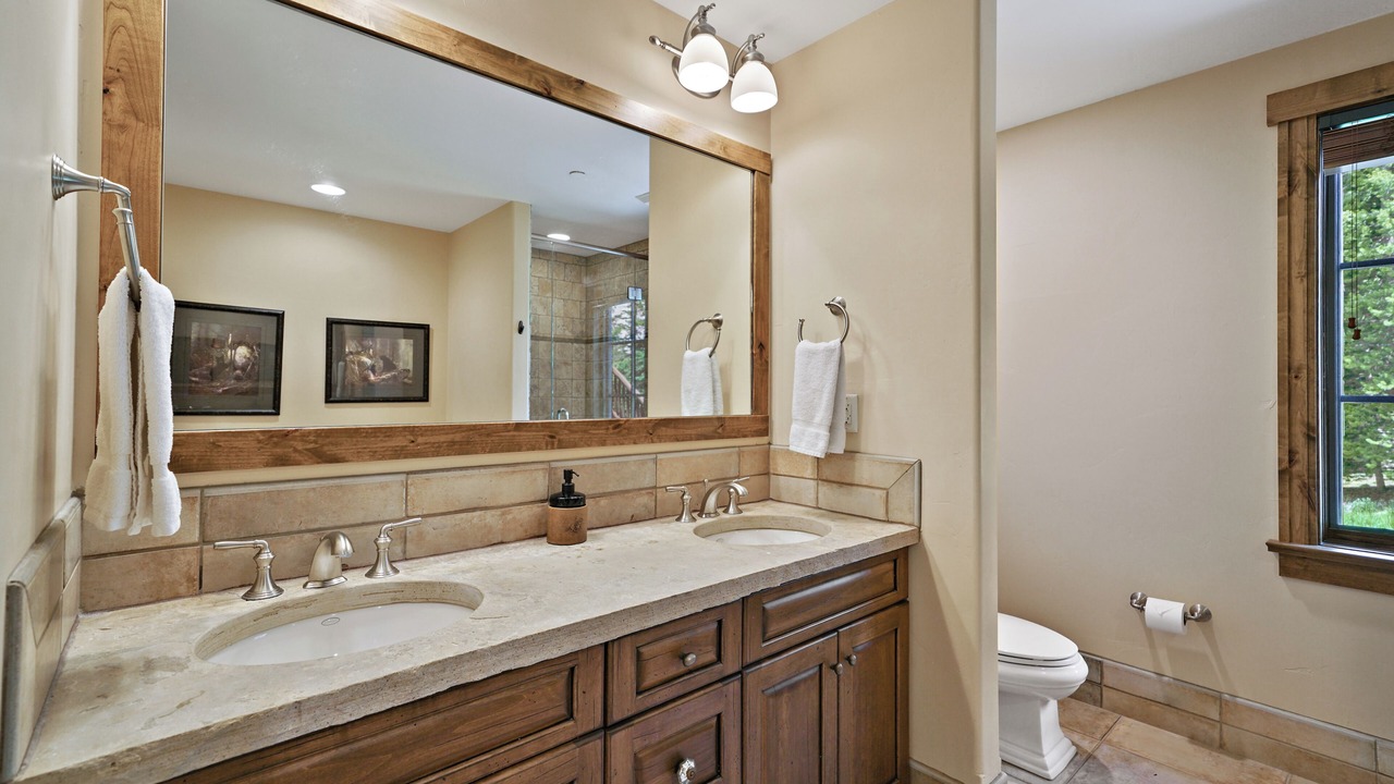 Photo of Bathroom in Spanish Peaks