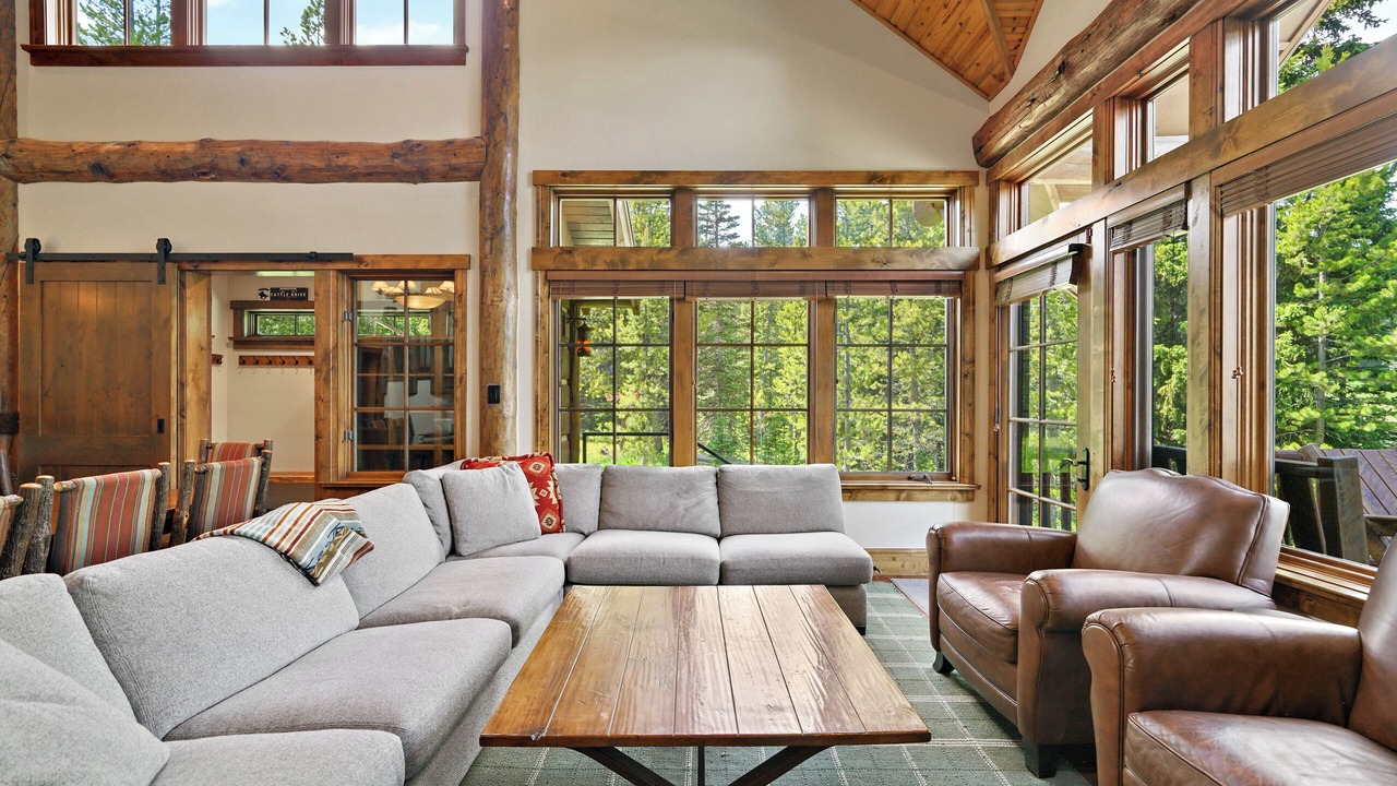 Photo of Livingroom in Spanish Peaks