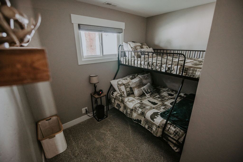 Photo of Bedroom in Salmon