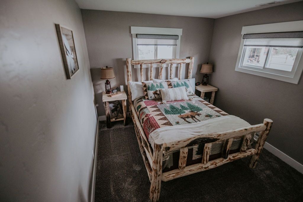 Photo of Bedroom in Salmon