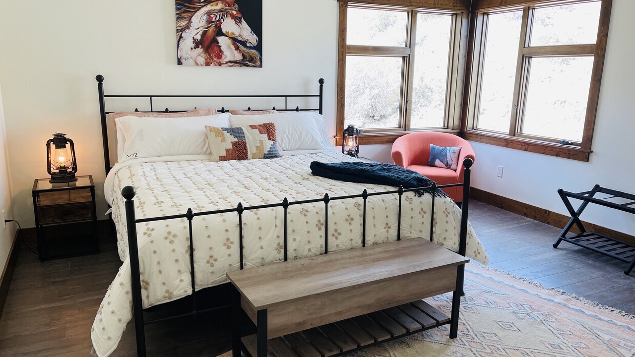 Photo of Bedroom in Gardiner
