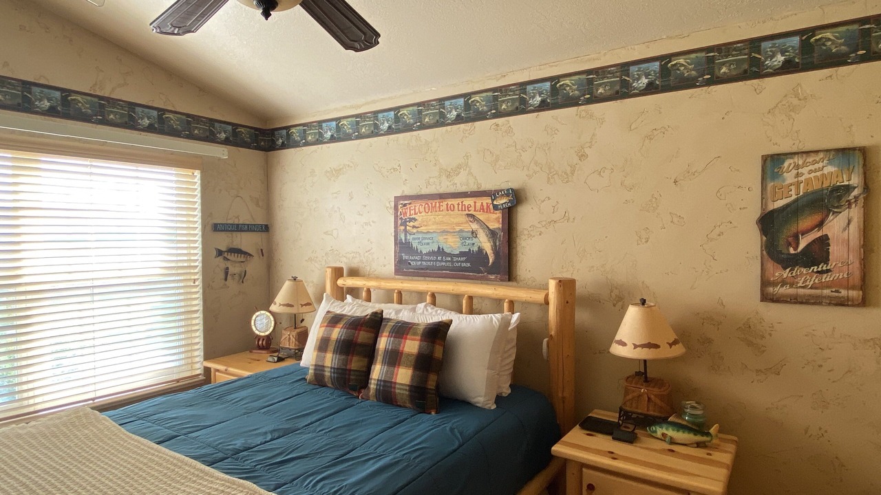 Photo of Bedroom in Sweetwater