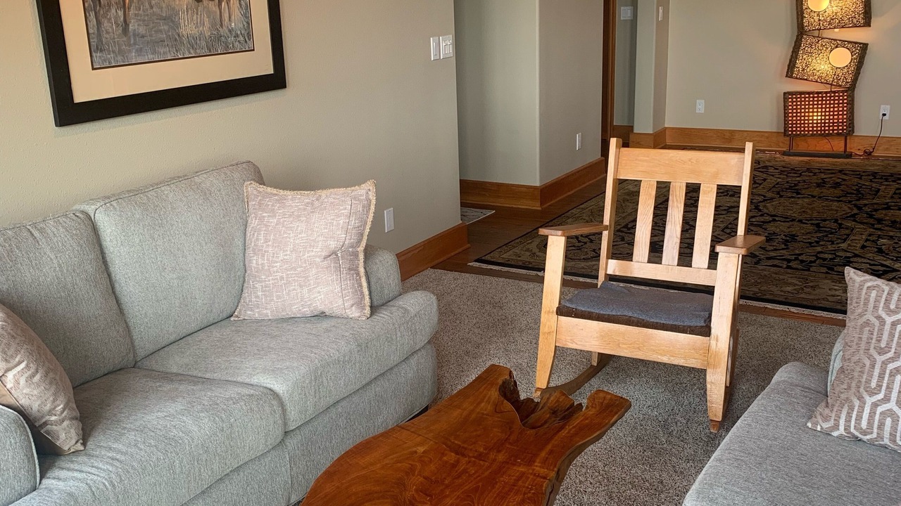 Photo of Livingroom in Cle Elum