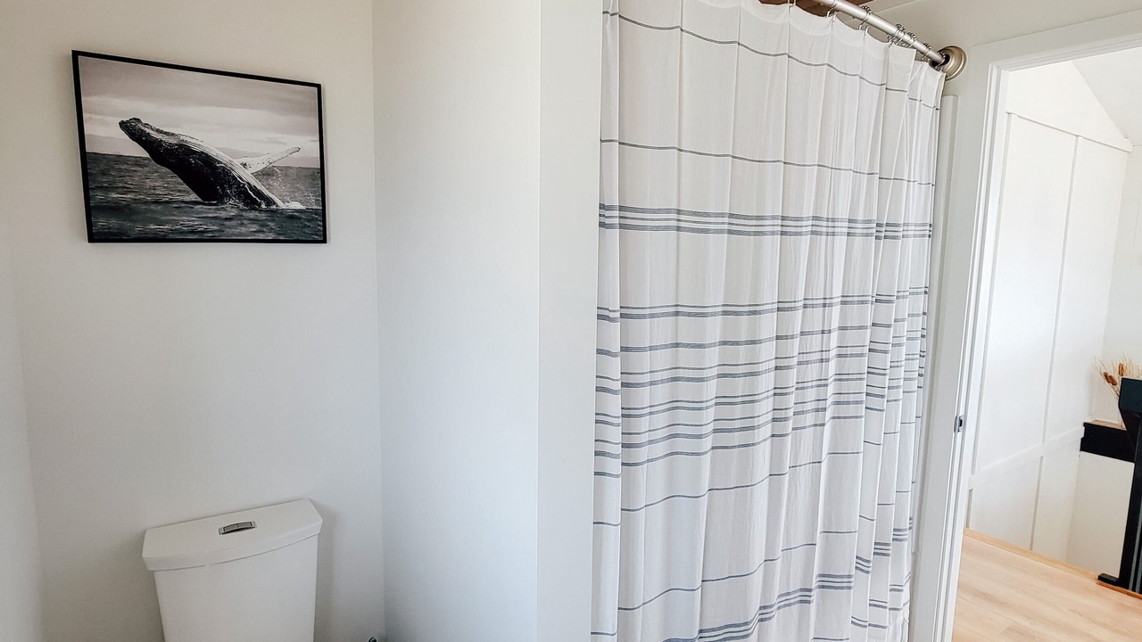 Photo of Bathroom in Lagoon Point