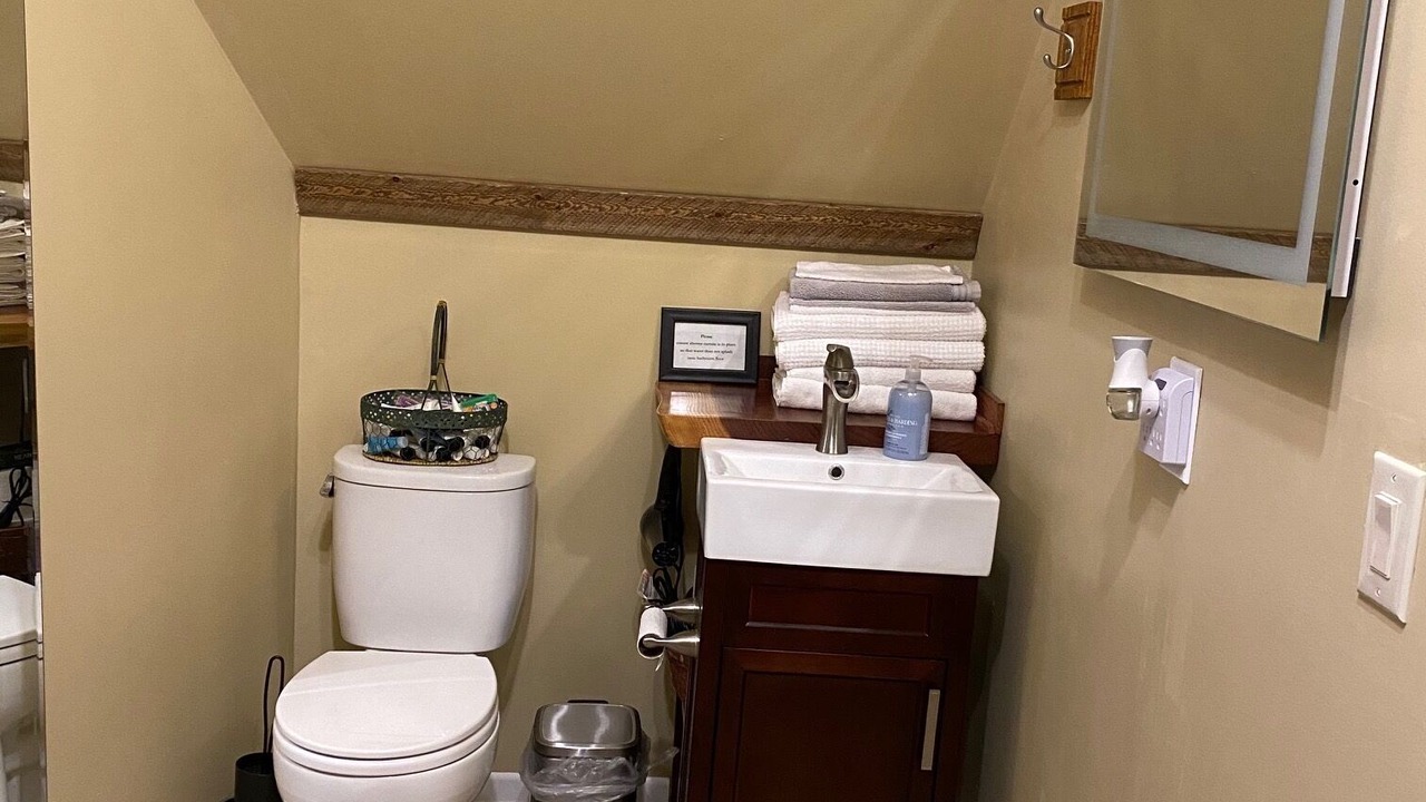 Photo of Bathroom in Newberg