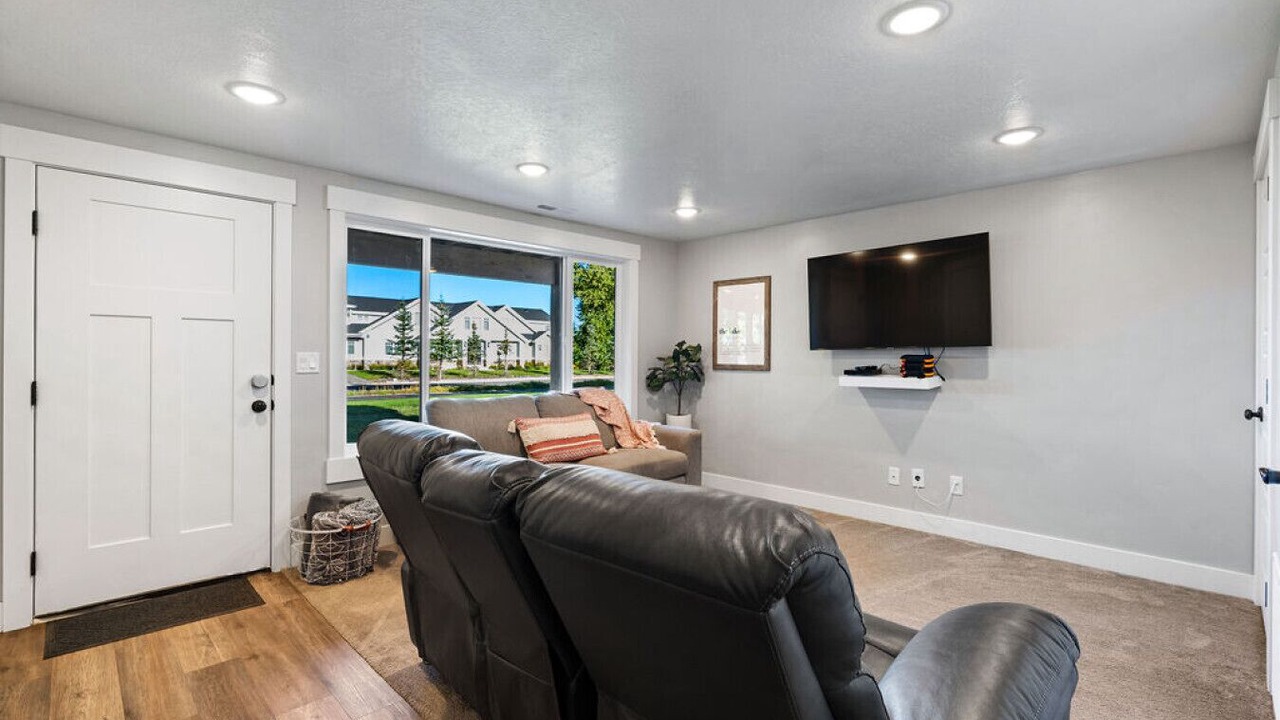 Photo of Bedroom in Garden City