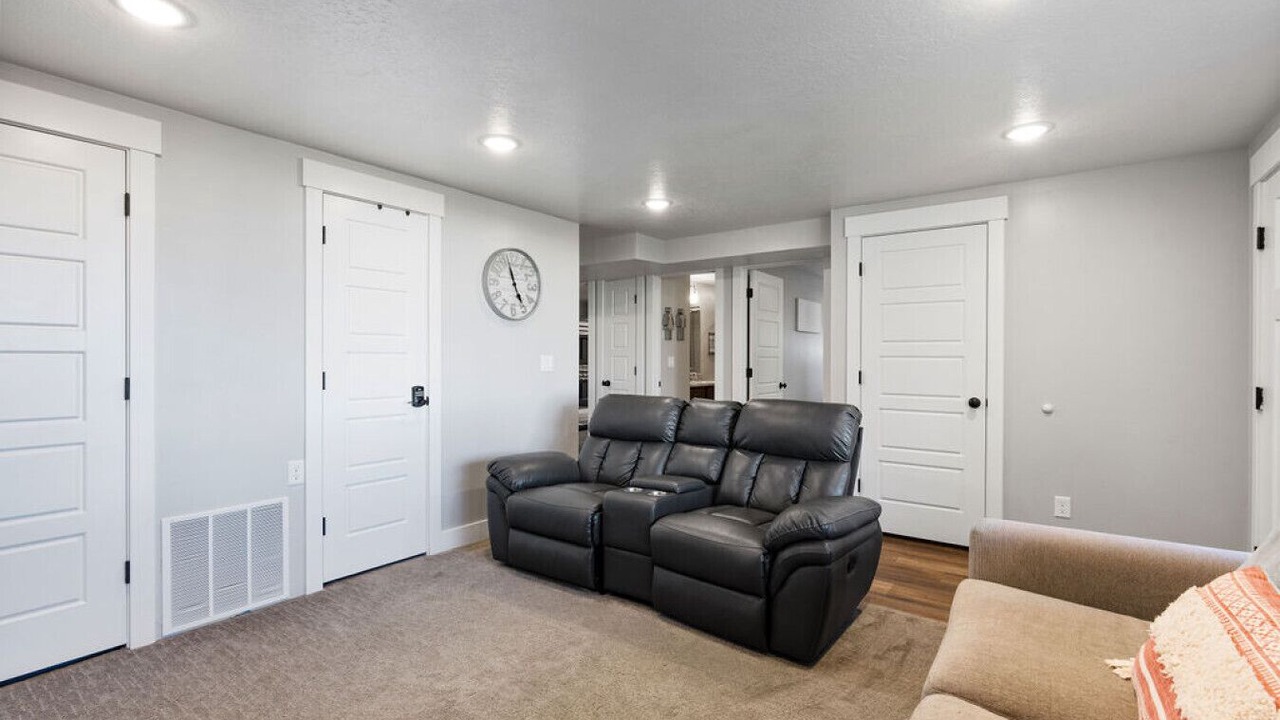 Photo of Bedroom in Garden City