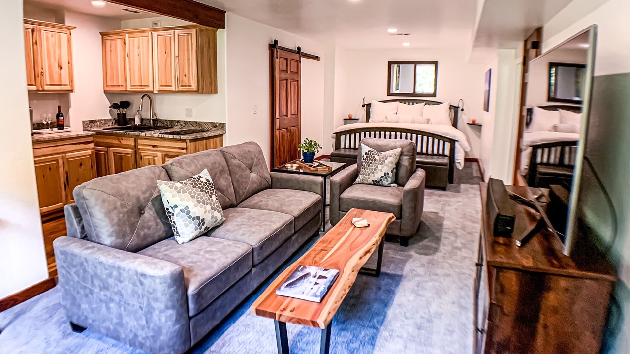 Photo of Bedroom in Ashland