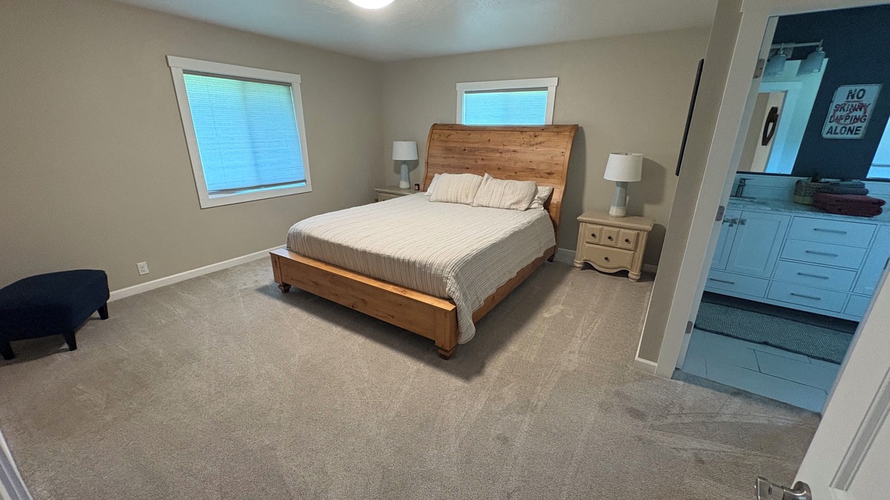 Photo of Bedroom in Dalton Gardens