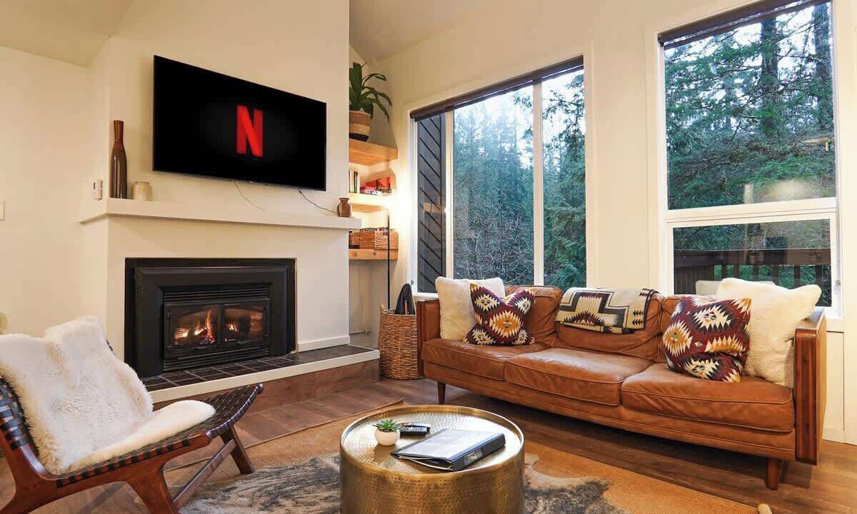 Photo of Livingroom in Glacier