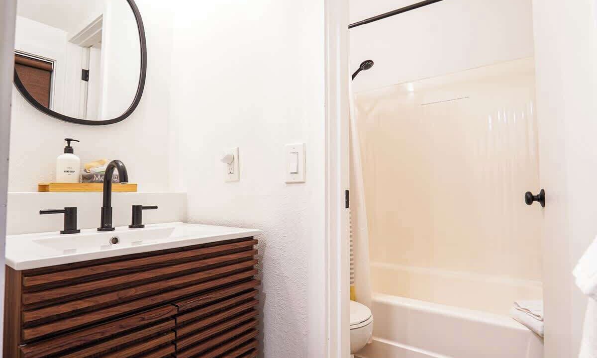 Photo of Bathroom in Glacier