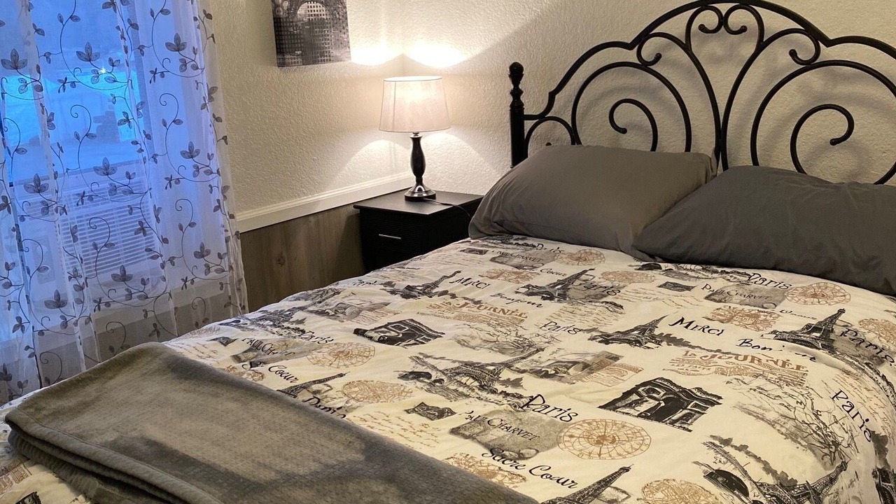 Photo of Bedroom in Spanaway