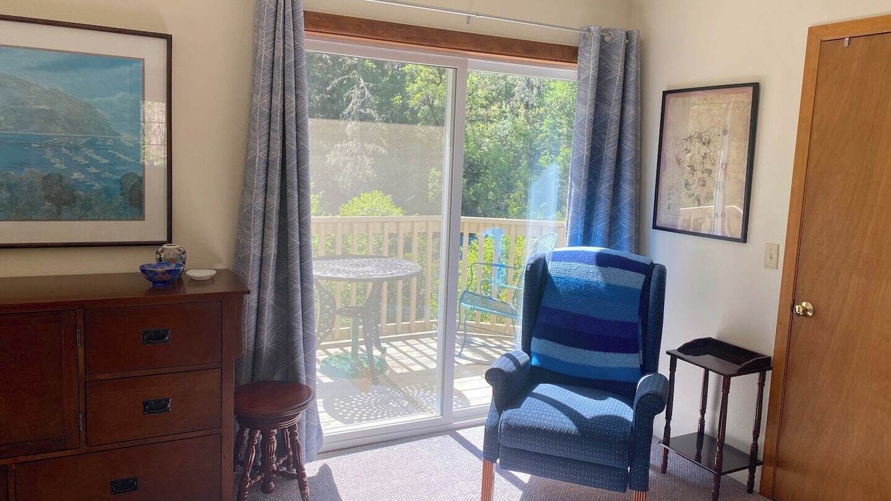 Photo of Livingroom in Jacksonville