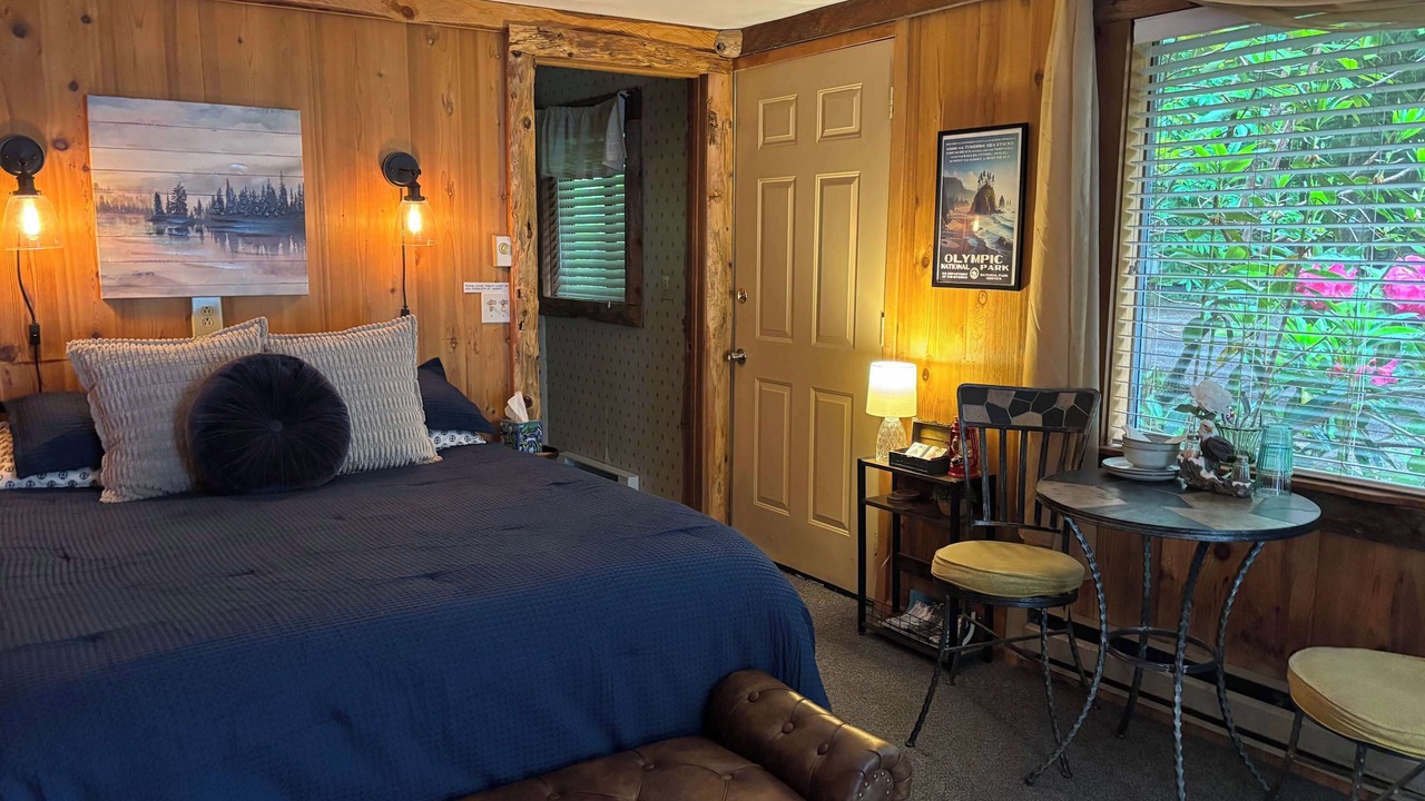 Photo of Bedroom in Forks