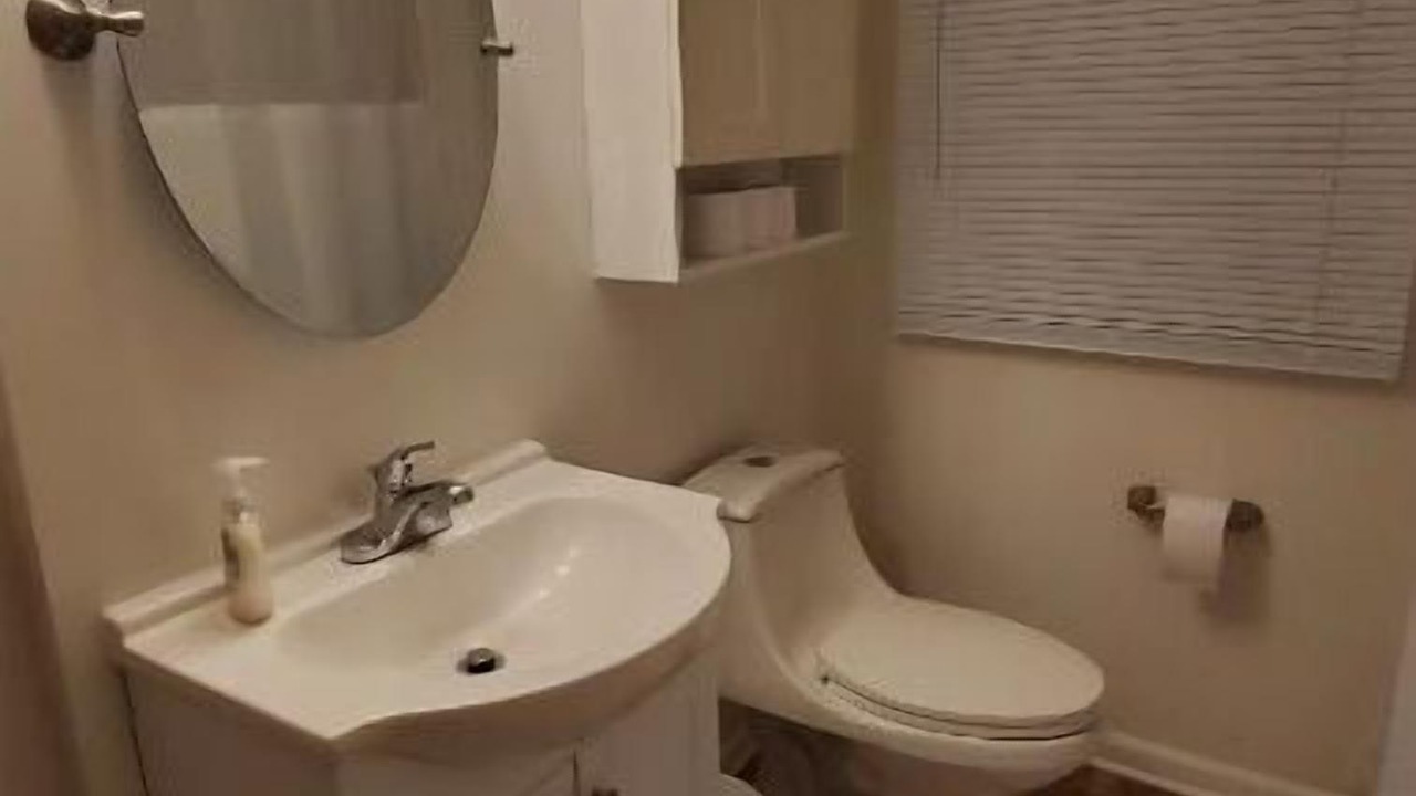 Photo of Bathroom in Allen Park