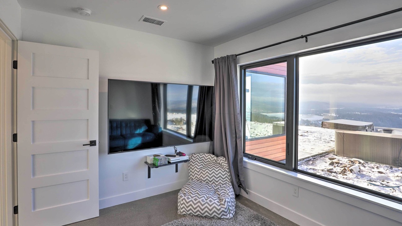 Photo of Bedroom in Cle Elum