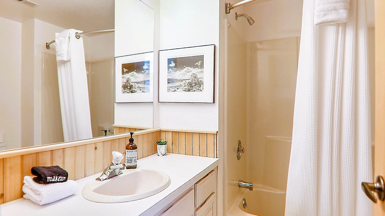 Photo of Bathroom in Sandpoint