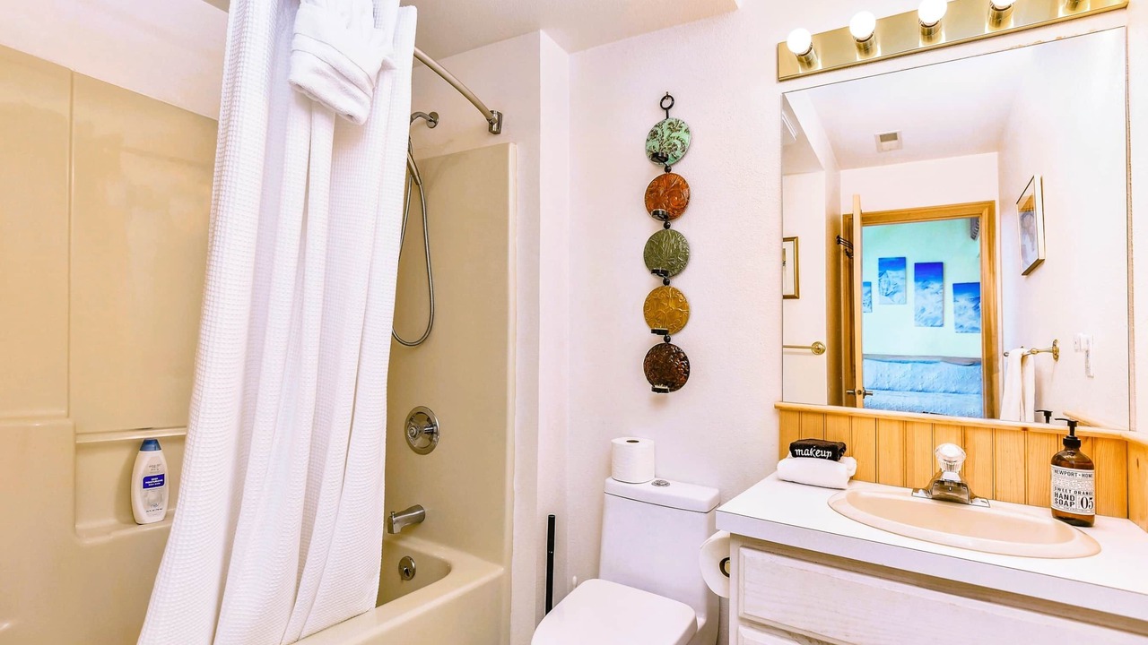 Photo of Bathroom in Sandpoint