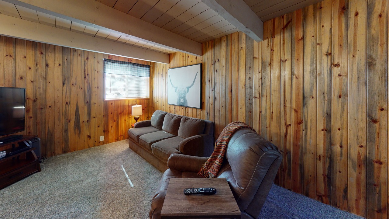 Photo of Bedroom in Overlook Park
