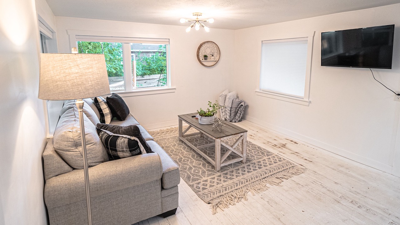 Photo of Livingroom in Logan