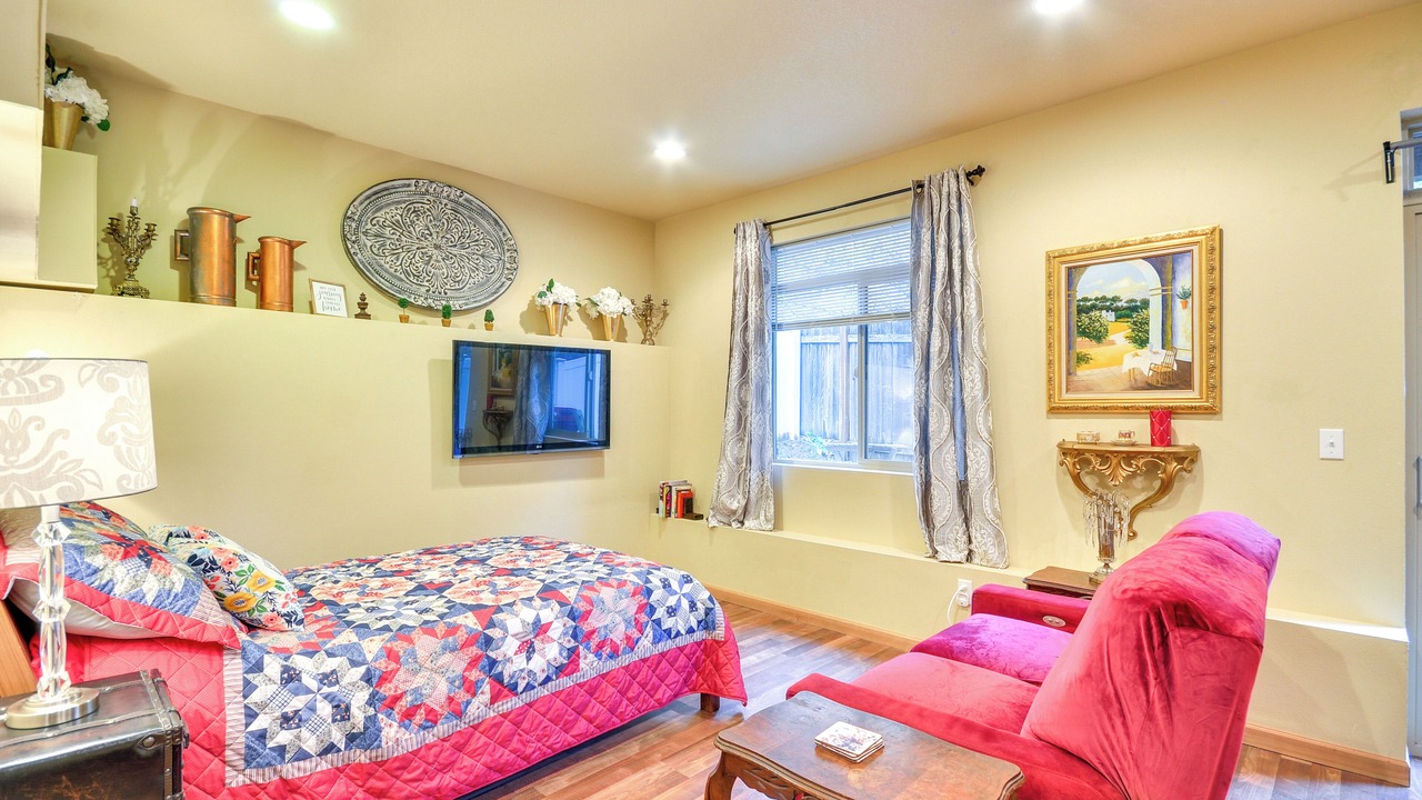 Photo of Bedroom in Hazel Dell
