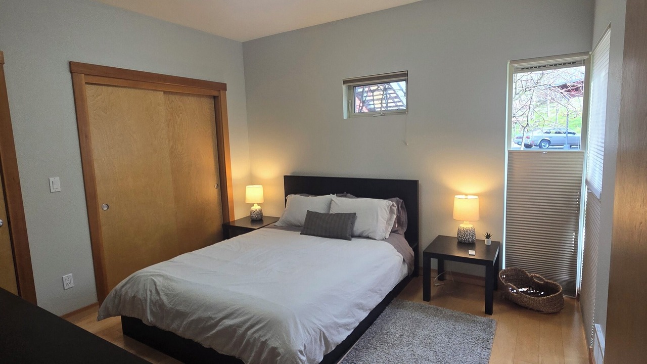 Photo of Bedroom in Mosier
