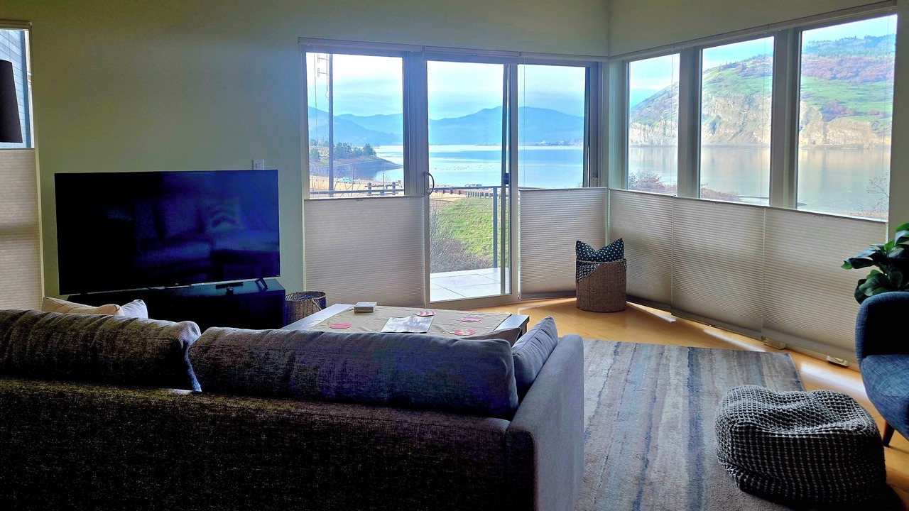 Photo of Livingroom in Mosier