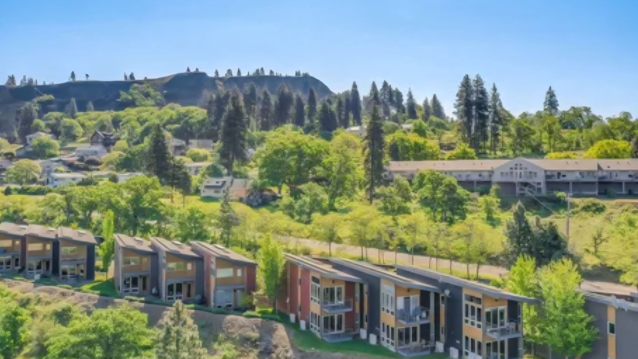 Photo of Outdoor in Mosier