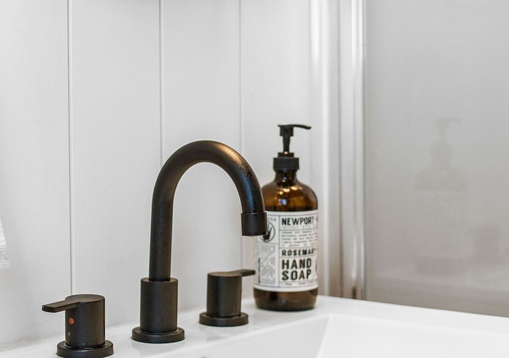 Photo of Bathroom in Crescent