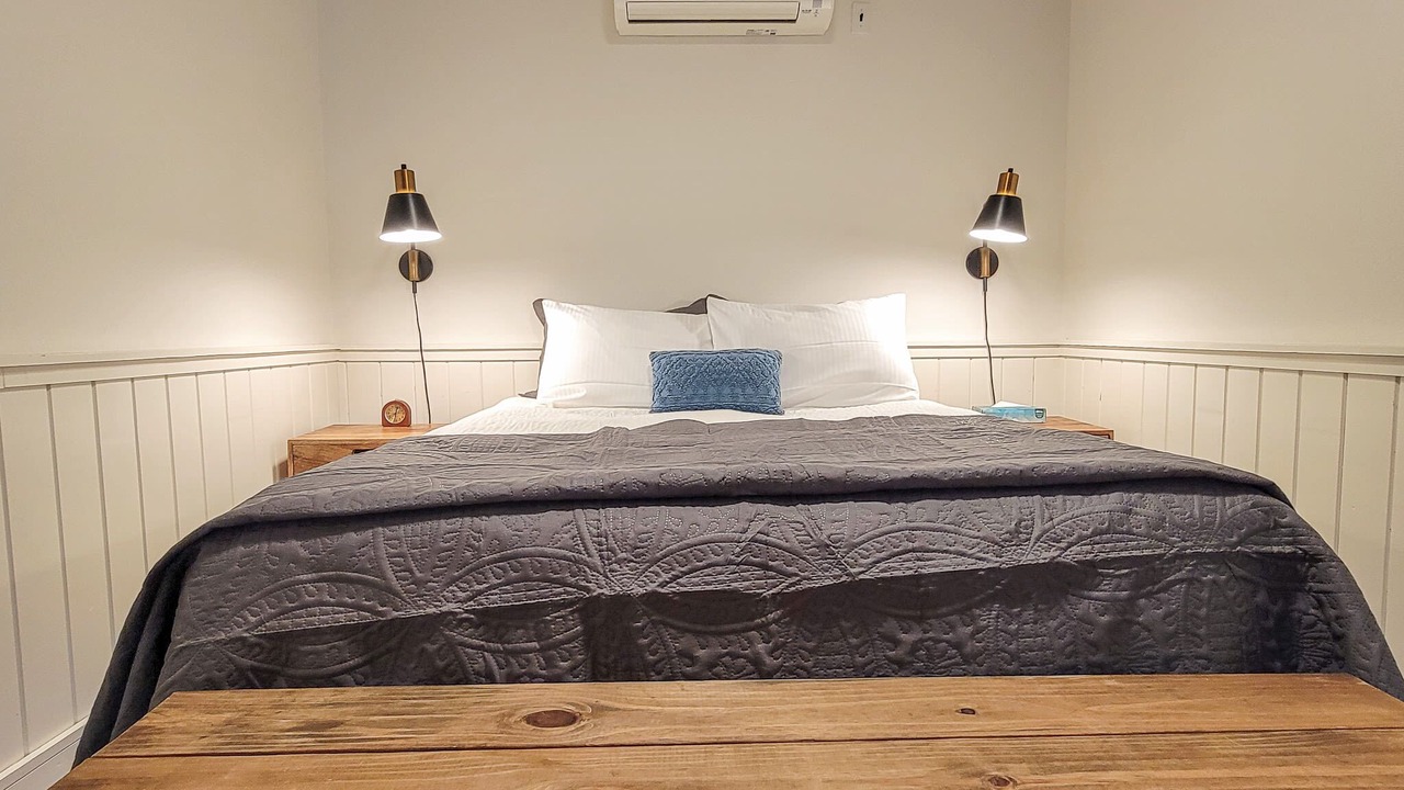 Photo of Bedroom in Mazama