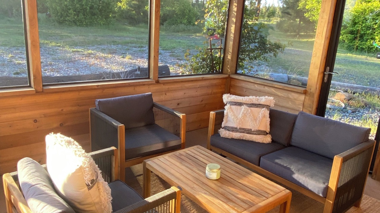 Photo of Livingroom in Lyle