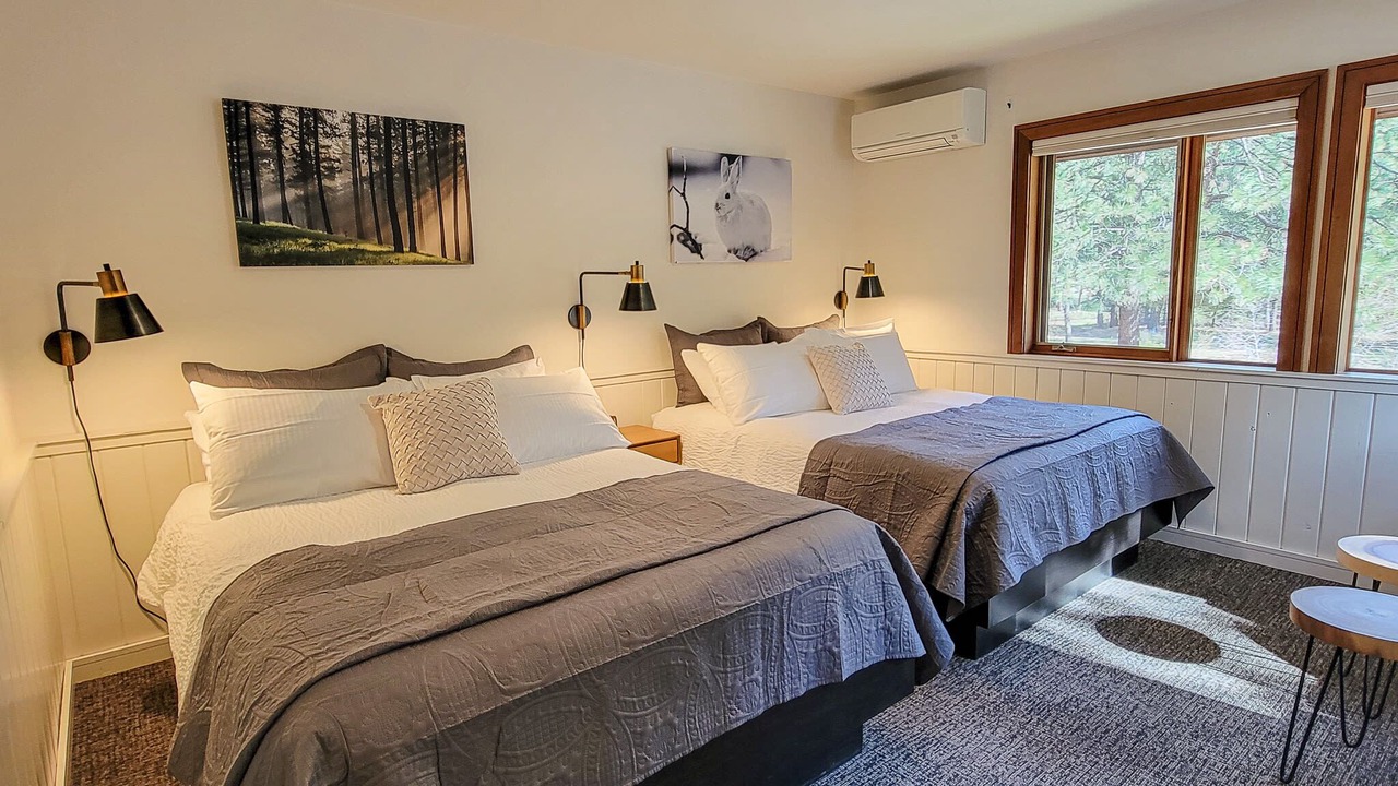 Photo of Bedroom in Mazama