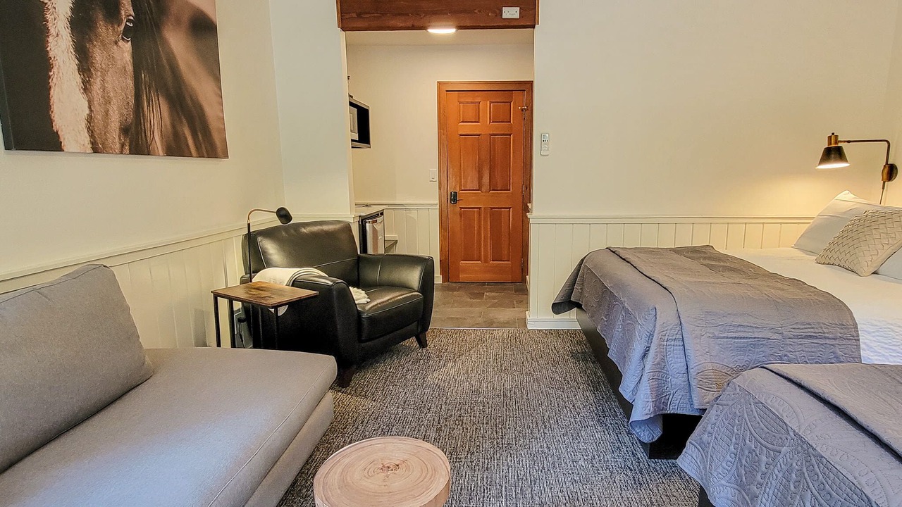 Photo of Bedroom in Mazama