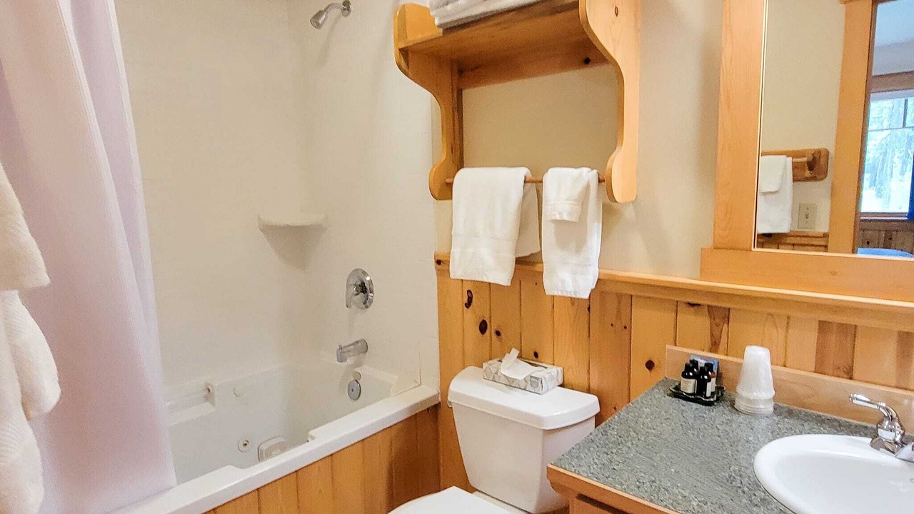 Photo of Bathroom in Mazama