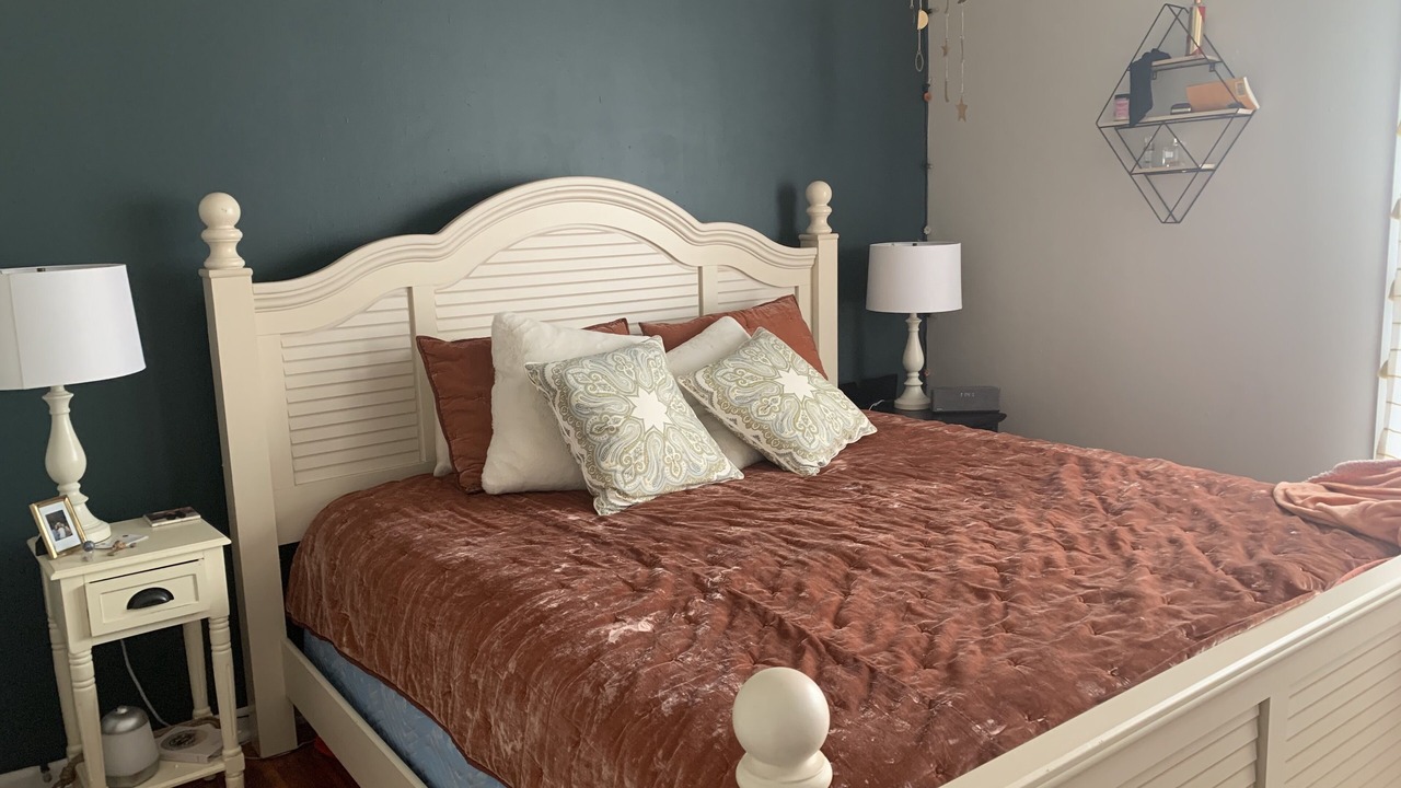 Photo of Bedroom in Garden District