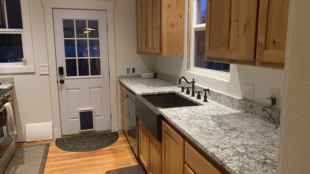 Photo of Kitchen in Garden District