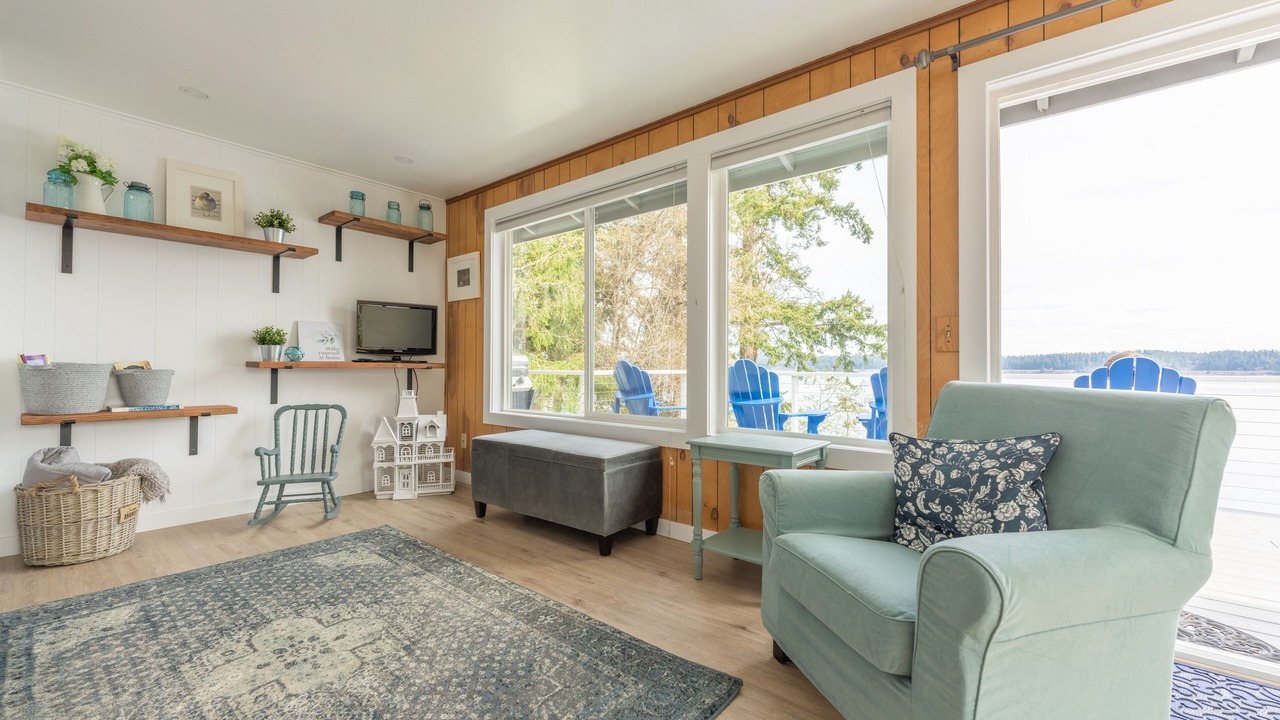 Photo of Bedroom in Anderson Island