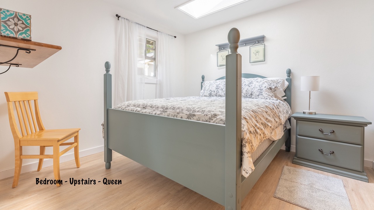 Photo of Bedroom in Anderson Island