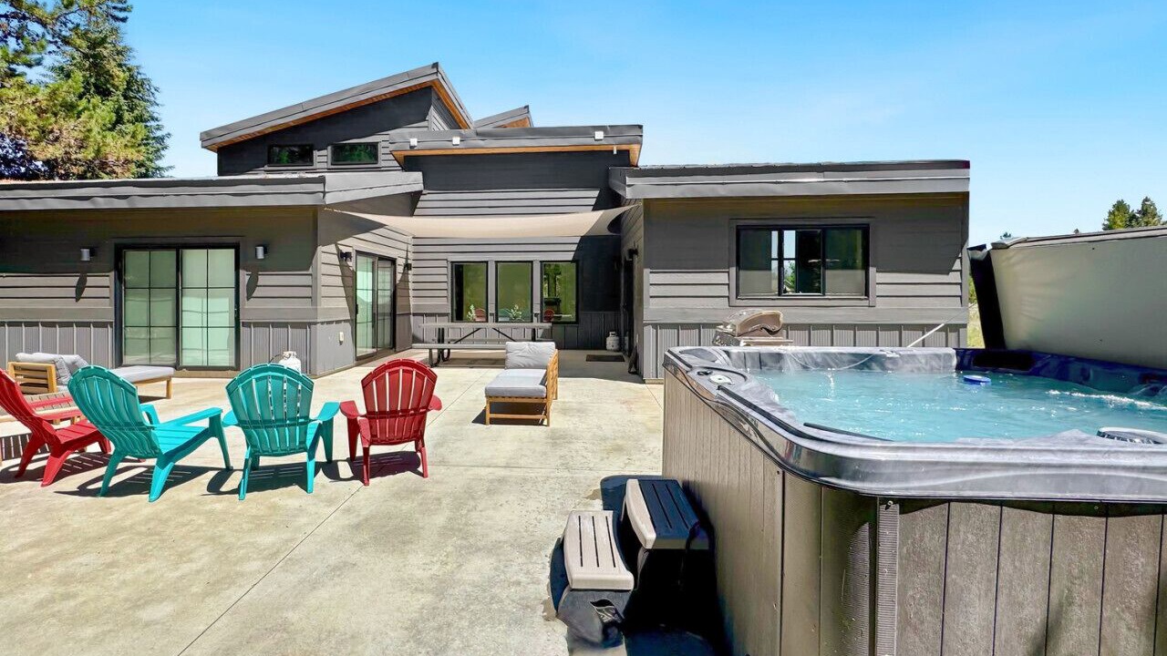 Photo of Patio Balcony in Tamarack Resort