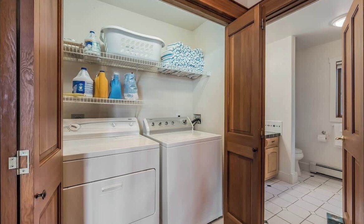 Photo of Bedroom in Sandpoint