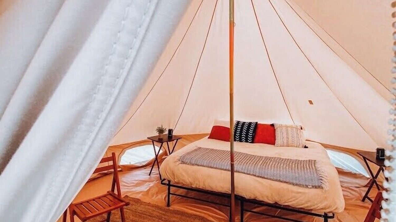 Photo of Bedroom in Island Park